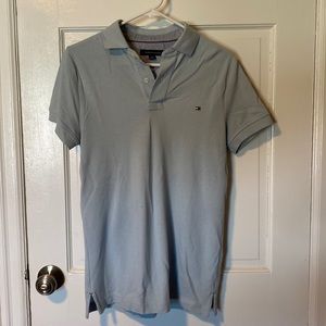 Men’s XS Tommy Hilfiger polo in light blue